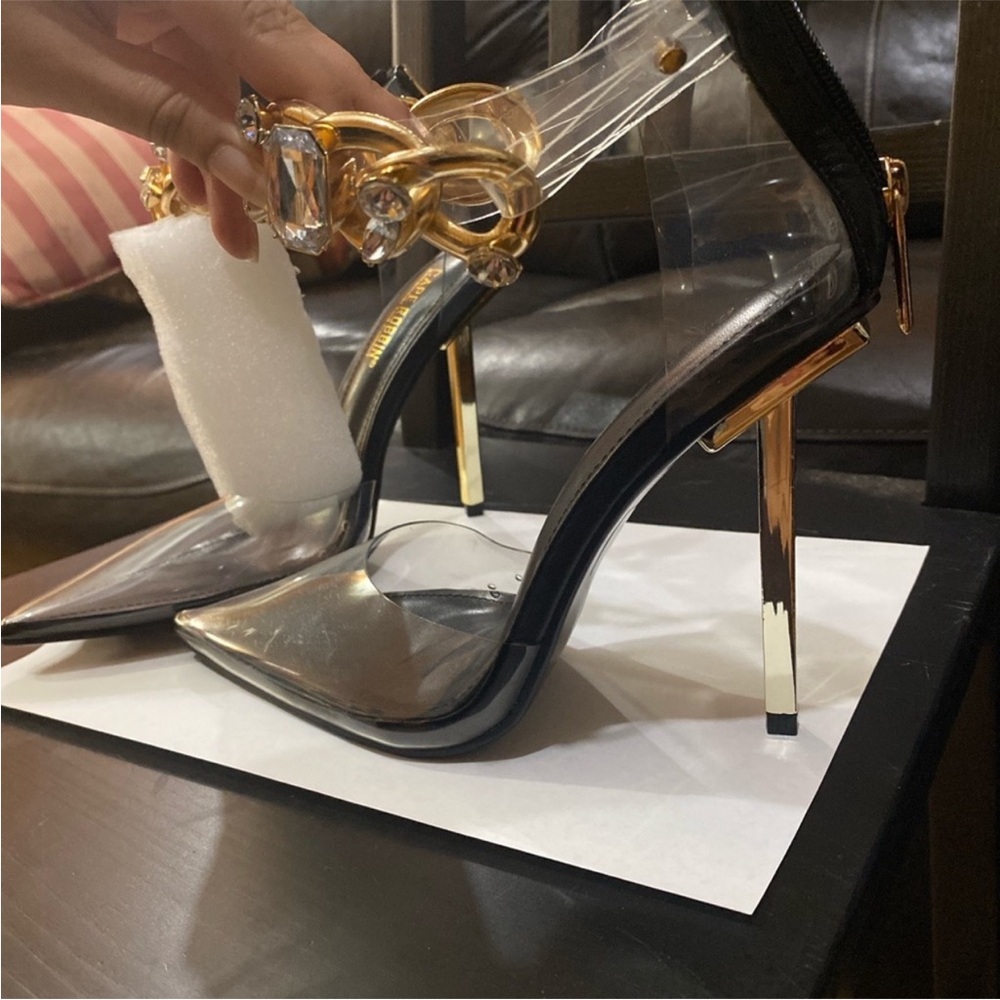 Sexy Cape Robbin Clear Point Heel Shoe - Picture 3 of 4